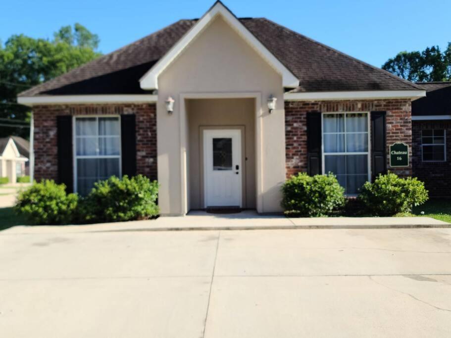 Chateau 16 Hammond Exterior foto